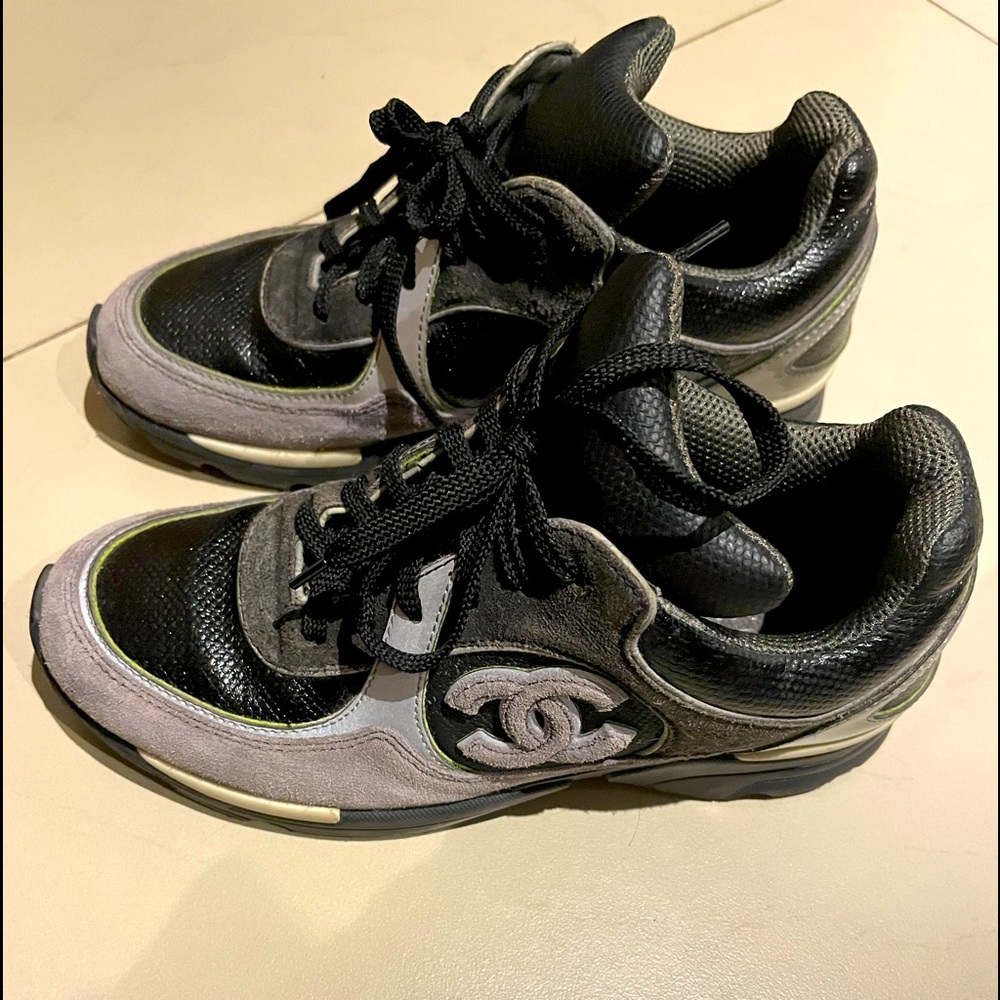 Chanel sneakers 36